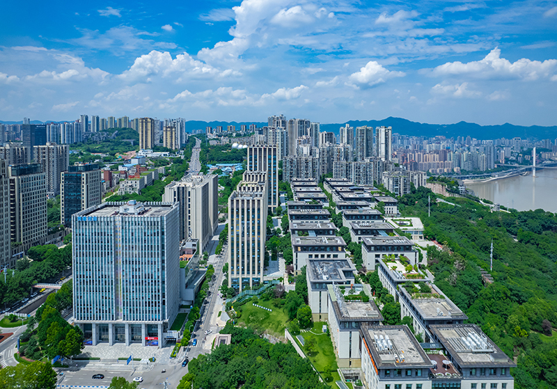 2023年8月4日，重慶，區(qū)塊鏈數(shù)字經(jīng)濟(jì)產(chǎn)業(yè)園。